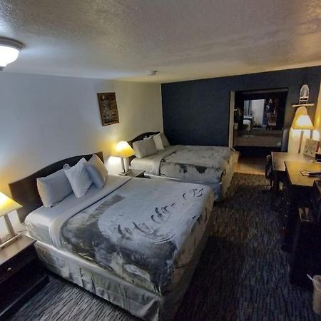Hotel 2 Queen Beds Hotel Room 126 Wi-Fi Booking Stillwater Extérieur photo